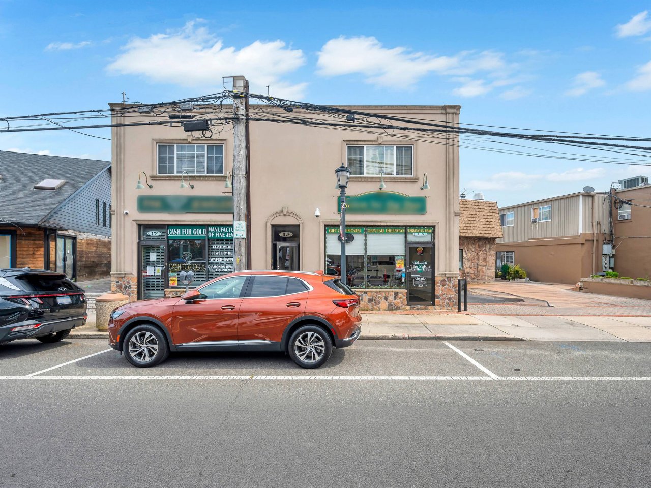 13 E Hoffman Ave Lindenhurst Salon for sale